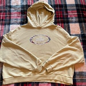 Nike cropped hoodie
